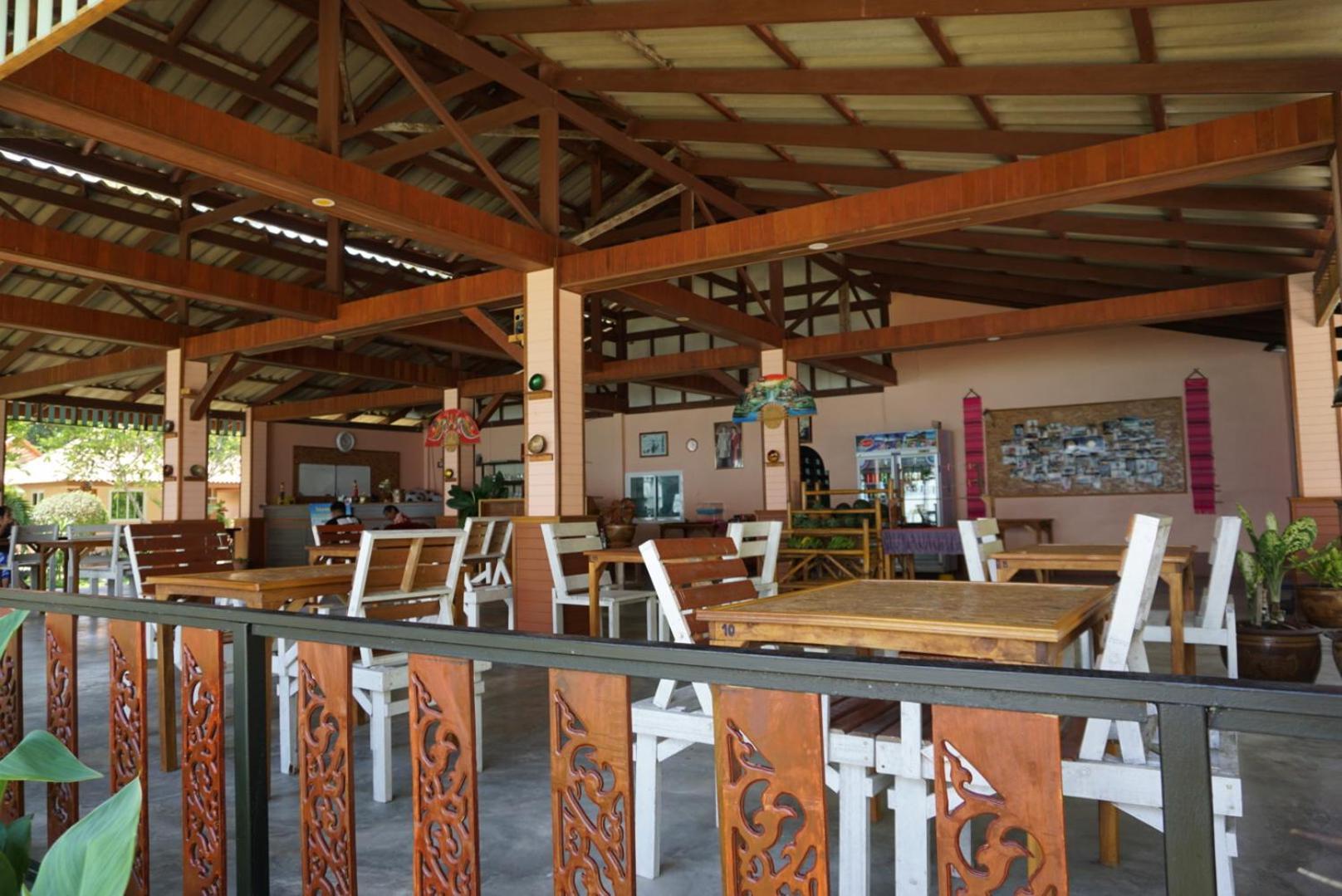 Koh Ngai Kaimuk Thong Resort Екстер'єр фото
