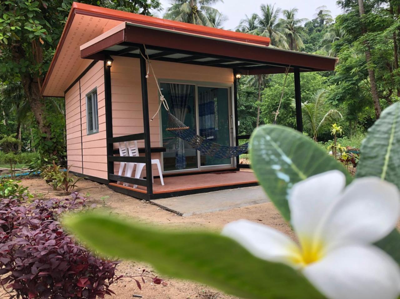 Koh Ngai Kaimuk Thong Resort Екстер'єр фото