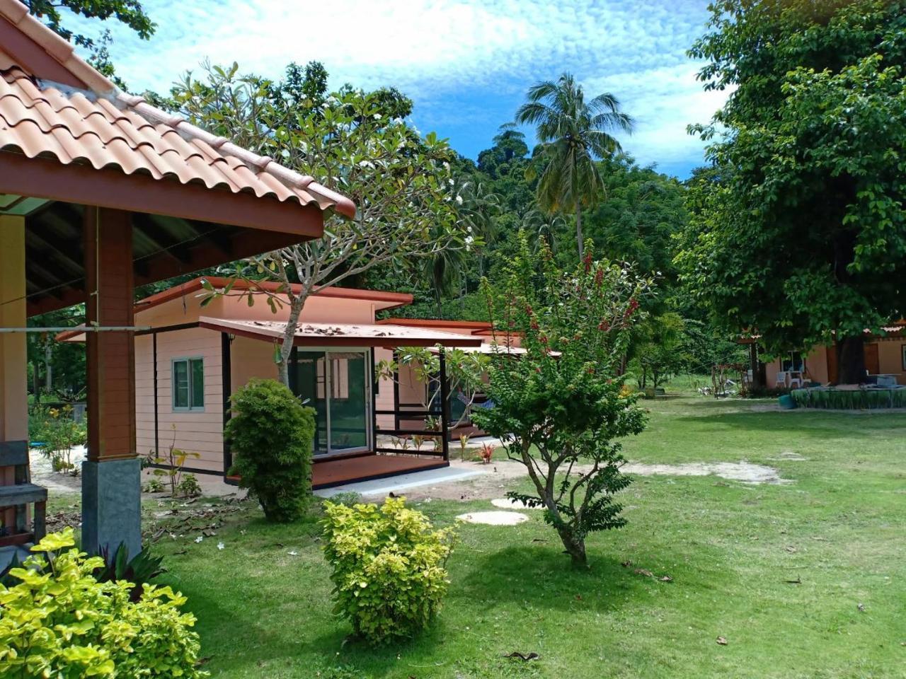 Koh Ngai Kaimuk Thong Resort Екстер'єр фото